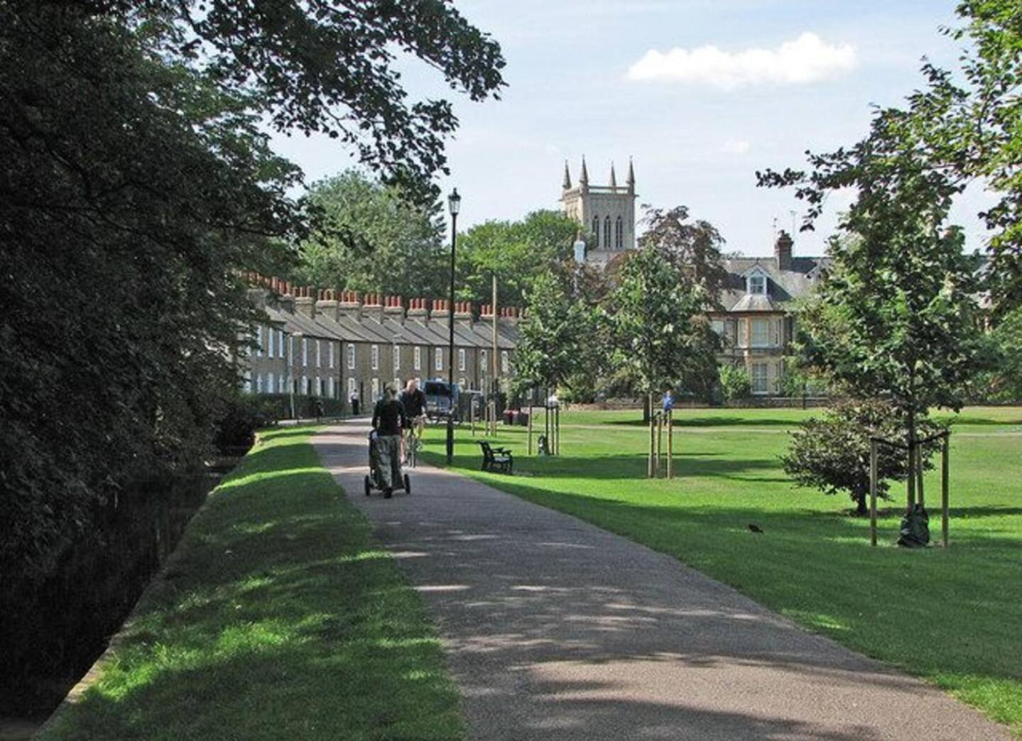 Stylish With Free Parking Cambridge (Cambridgeshire)